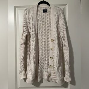 A&F white knit cardigan